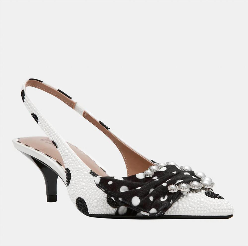NEW BETSEY JOHNSON women's bryanna pump in white/black